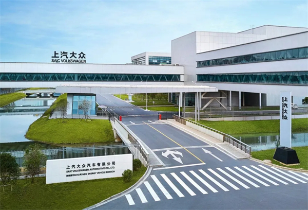 品牌丨合资品牌销冠续写传奇：上汽大众以"油电并进"迎战2025